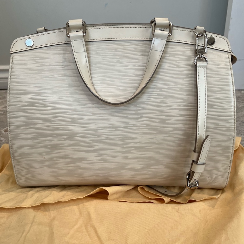 Louis Vuitton Epi Leather Brea MM